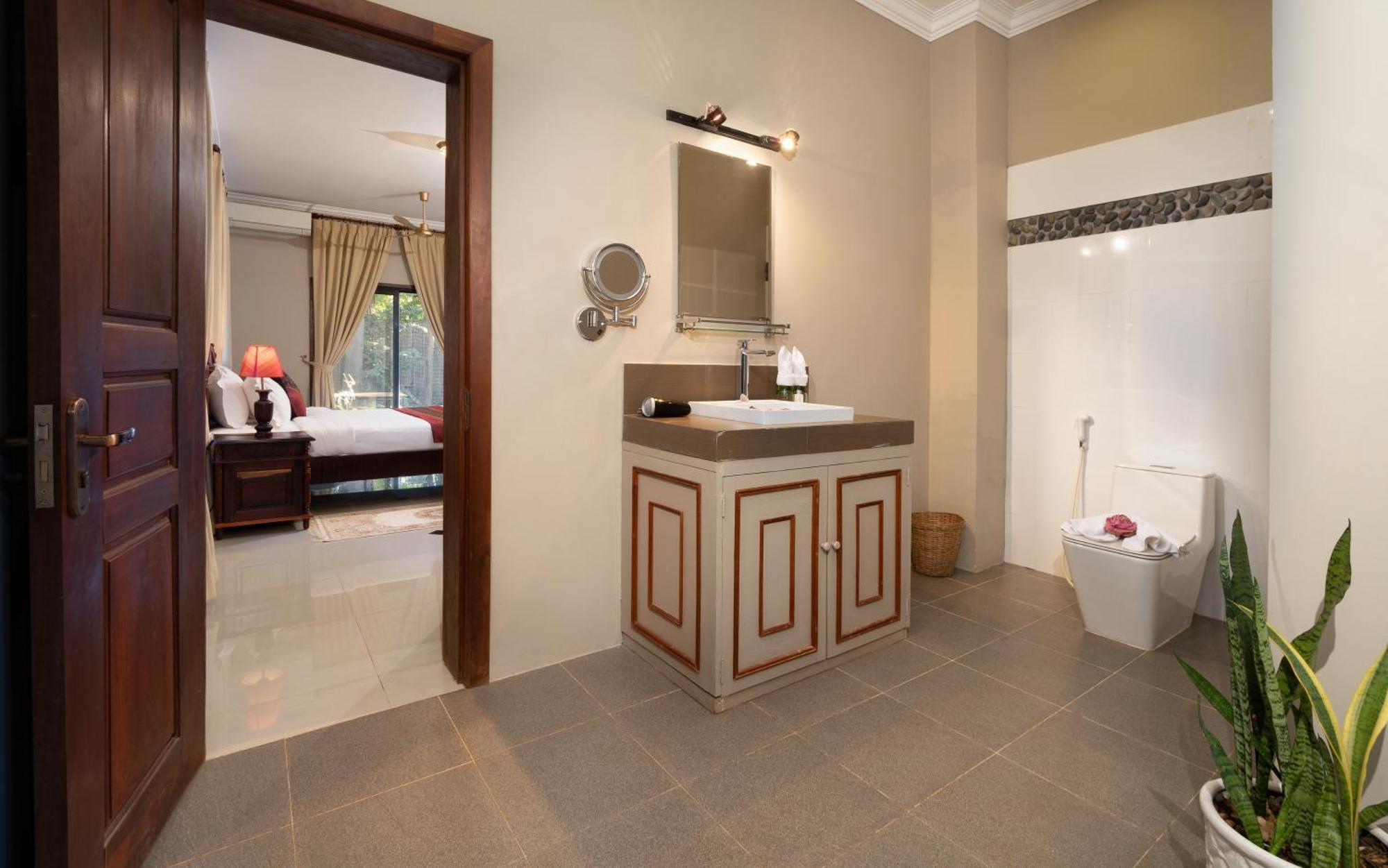 Mane Family Vacation Siem Reap