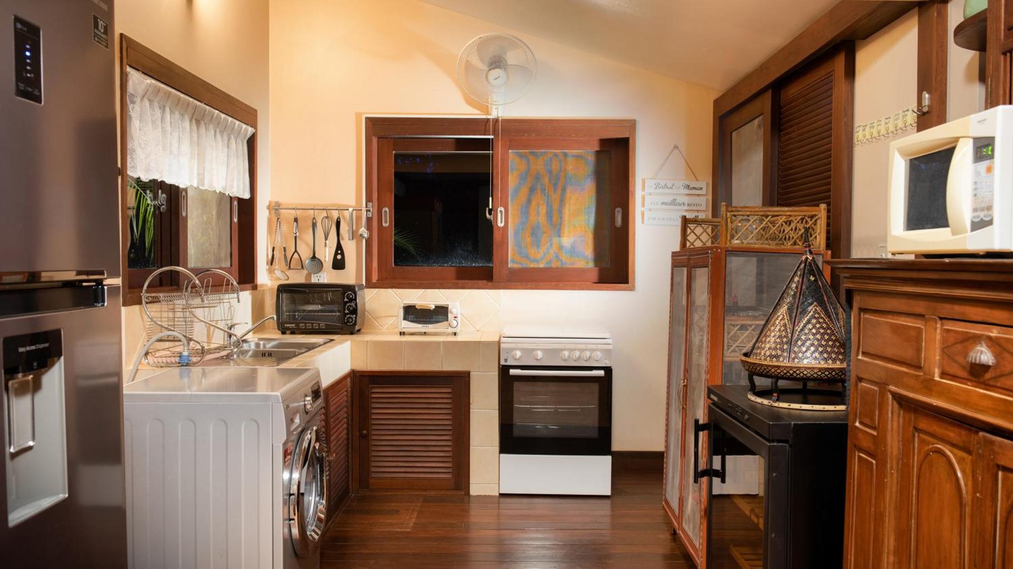 Mane Family Vacation โรงแรม 5*