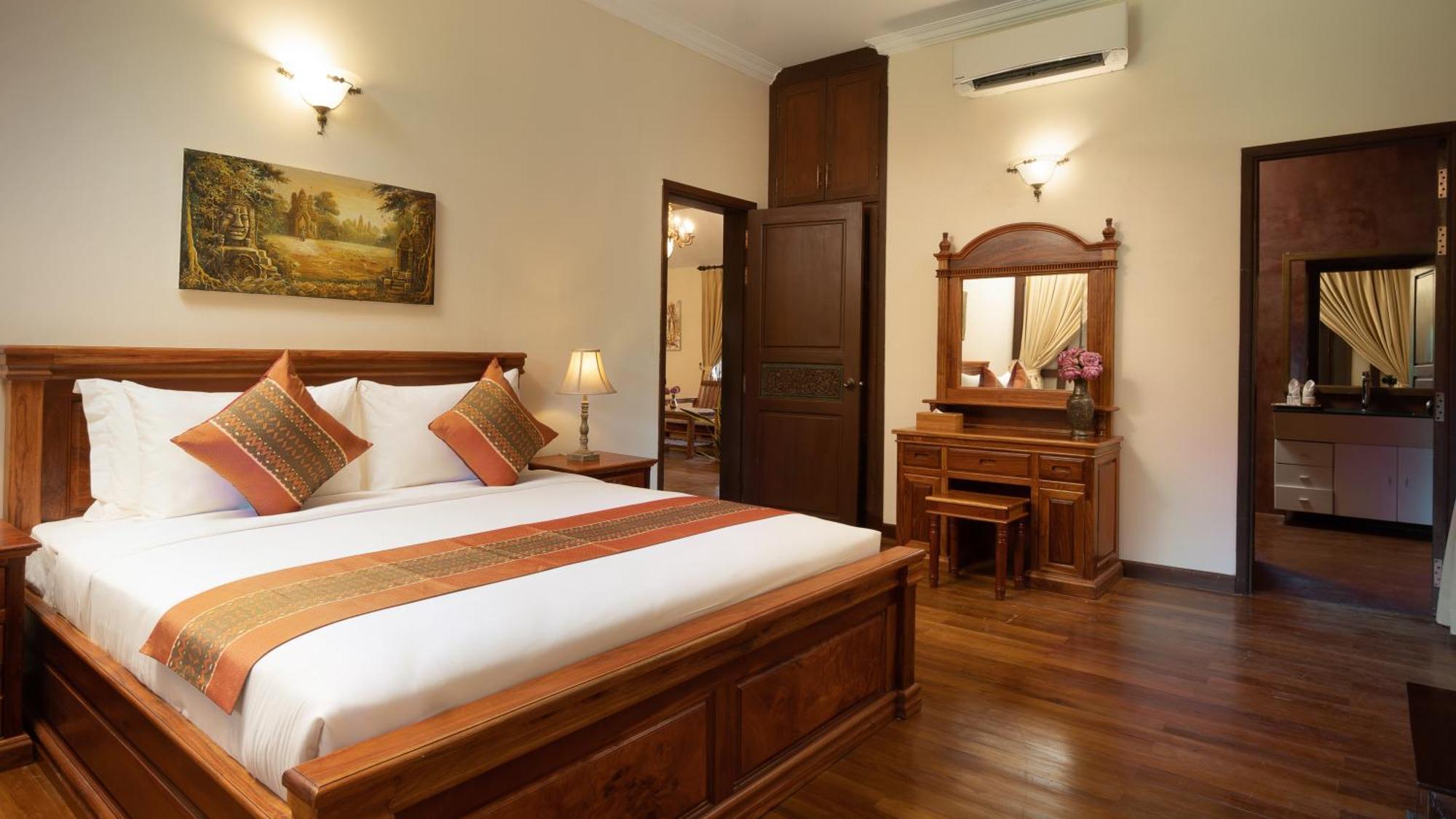 Mane Family Vacation 5* Siem Reap